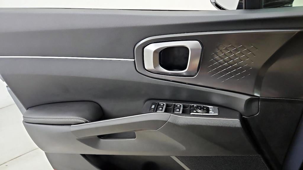 2025 Kia Sorento LX