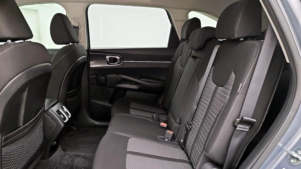 2025 Kia Sorento LX