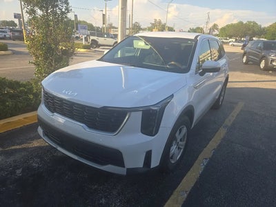 2025 Kia Sorento LX 4DR SUV