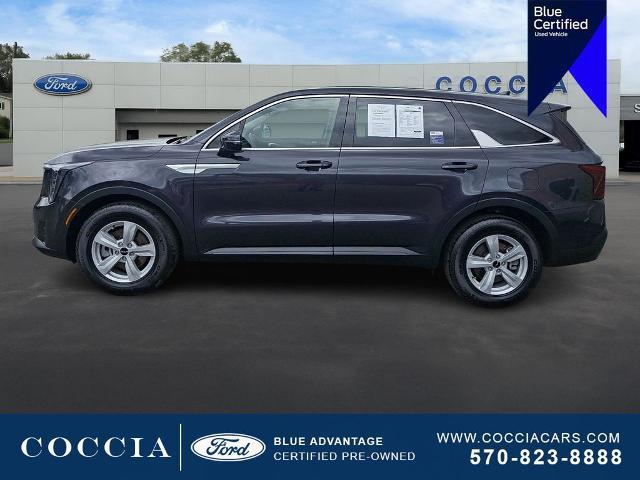 2025 Kia Sorento - $28,990