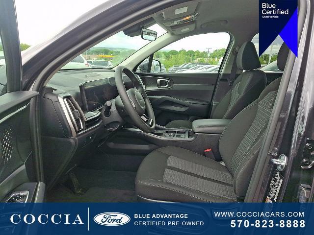 2025 Kia Sorento - $28,990