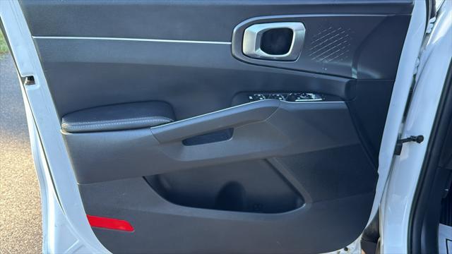 2026 Kia Sorento - $29,696