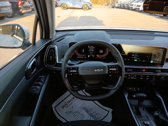 2026 Kia Sorento - $31,800
