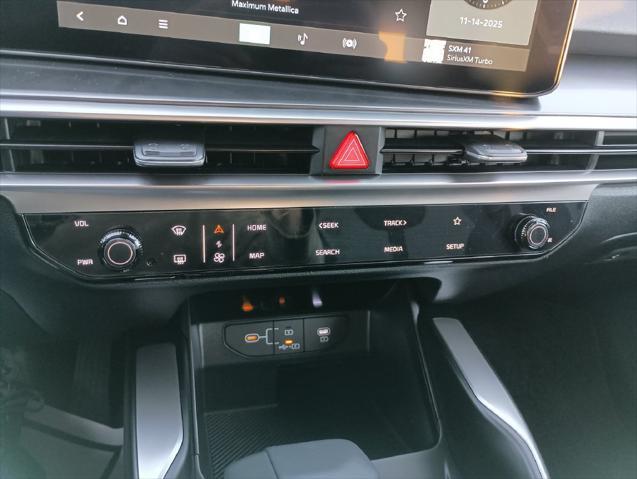 2026 Kia Sorento - $31,800