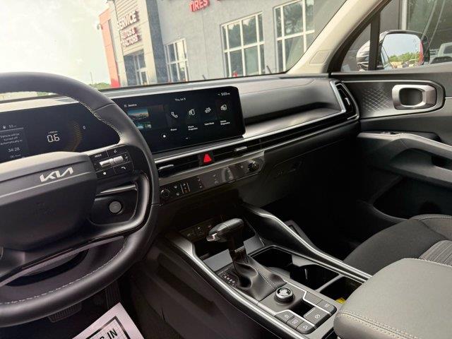 2026 Kia Sorento - $30,975