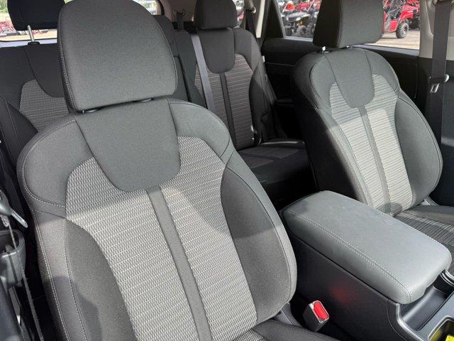 2026 Kia Sorento - $30,975