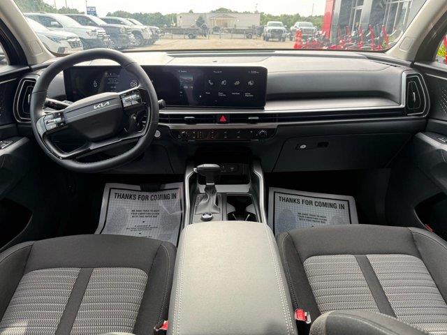 2026 Kia Sorento - $30,975