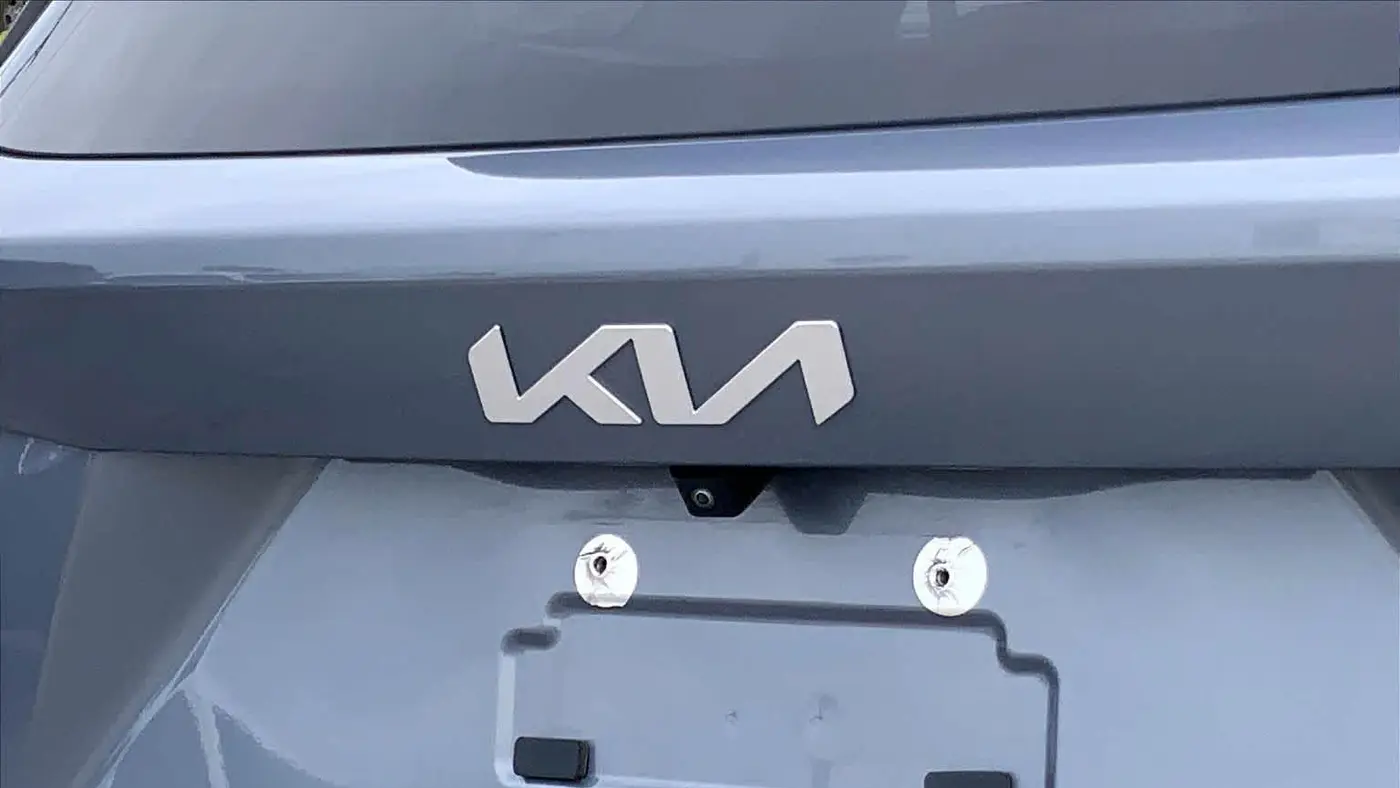 2025 Kia Sorento LX