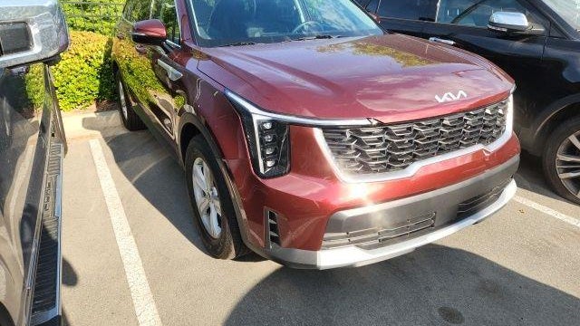 2025 Kia Sorento LX