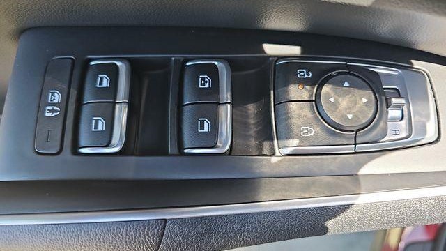 2025 Kia Sorento LX