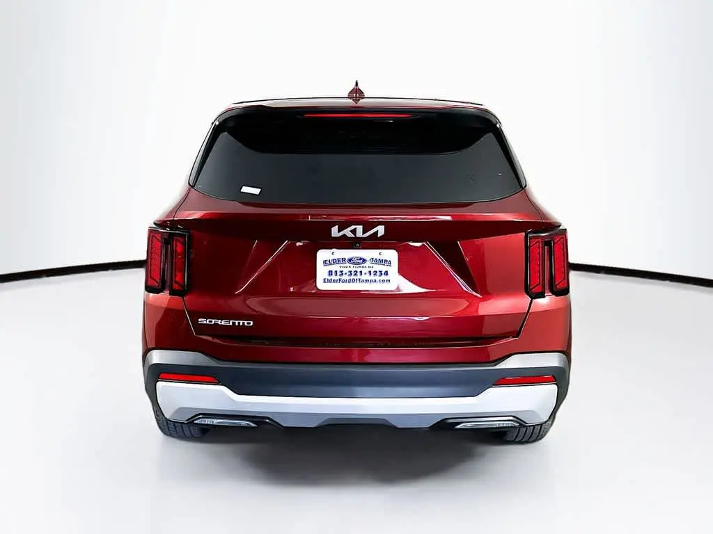 2025 Kia Sorento - $24,526