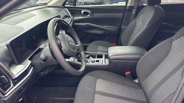 2025 Kia Sorento LX