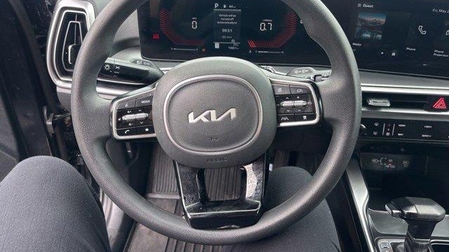 2025 Kia Sorento LX