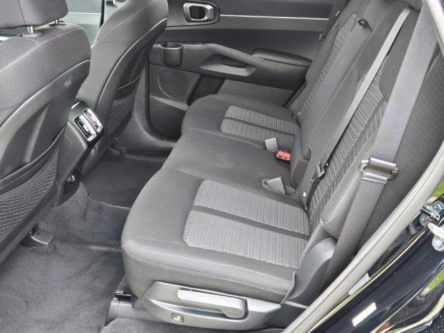 2026 Kia Sorento - $28,515