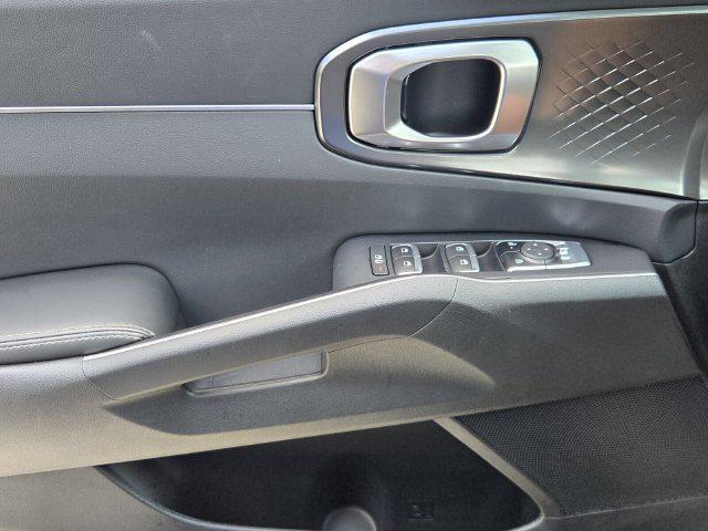 2026 Kia Sorento - $28,515