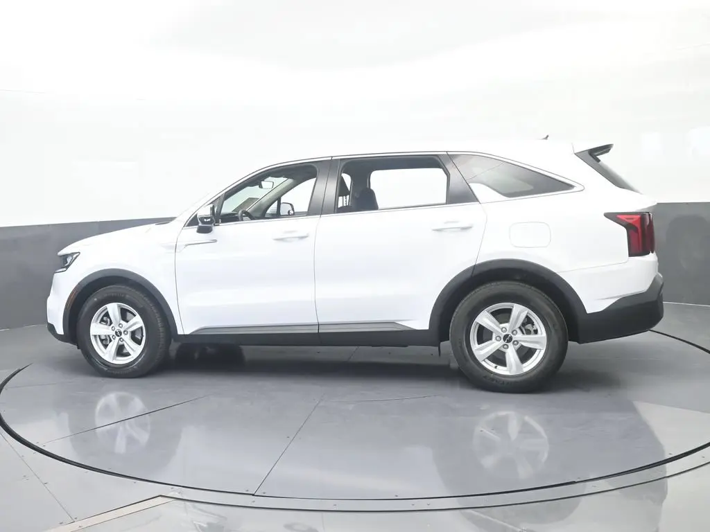 2023 Kia Sorento - $16,991
