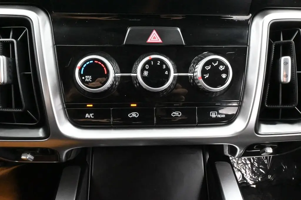 2023 Kia Sorento - $16,991