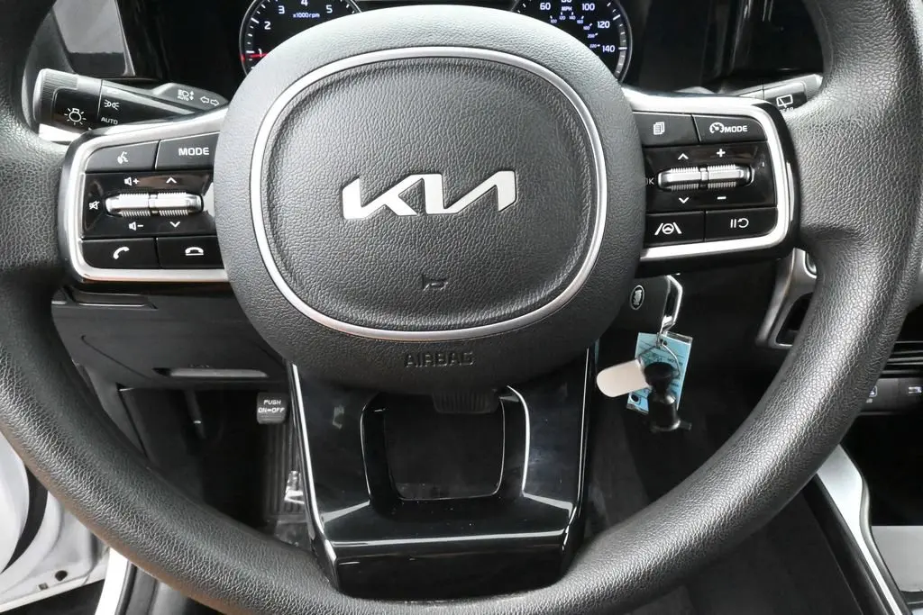 2023 Kia Sorento - $16,991