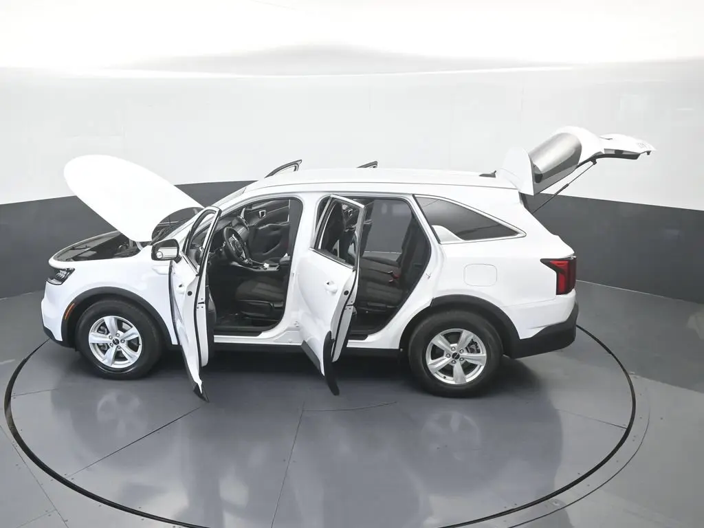 2023 Kia Sorento - $16,991