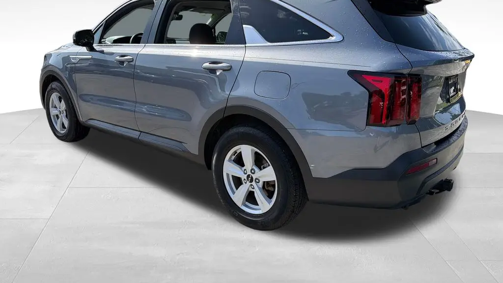 2022 Kia Sorento LX