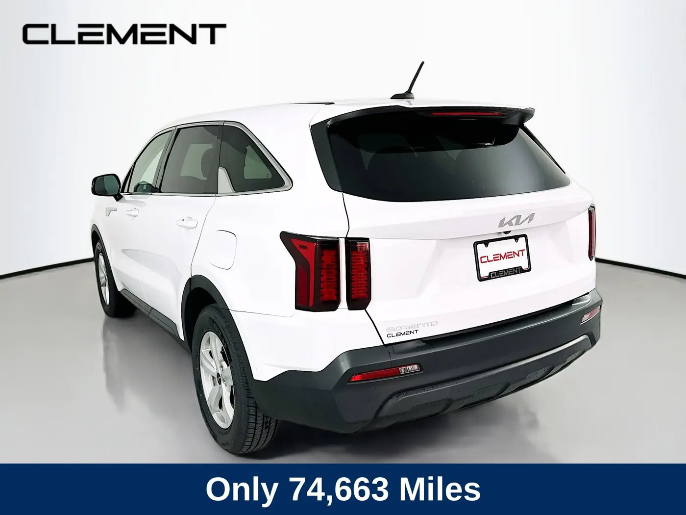 2023 Kia Sorento - $19,198