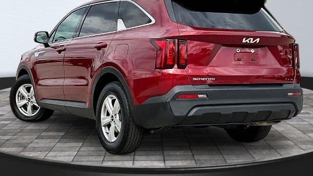 2023 Kia Sorento LX
