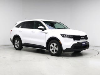 2023 Kia Sorento with Glacial White Pearl Exterior