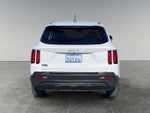 2023 Sorento Thumbnail 4