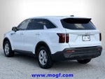 2023 Sorento Thumbnail 3