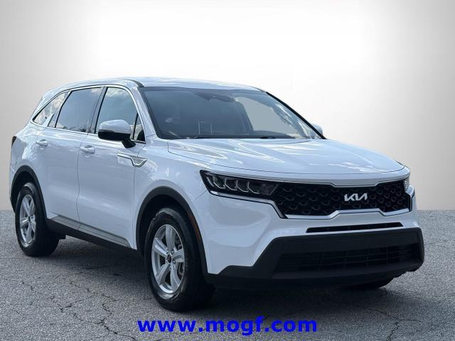 2023 Kia Sorento - $17,695