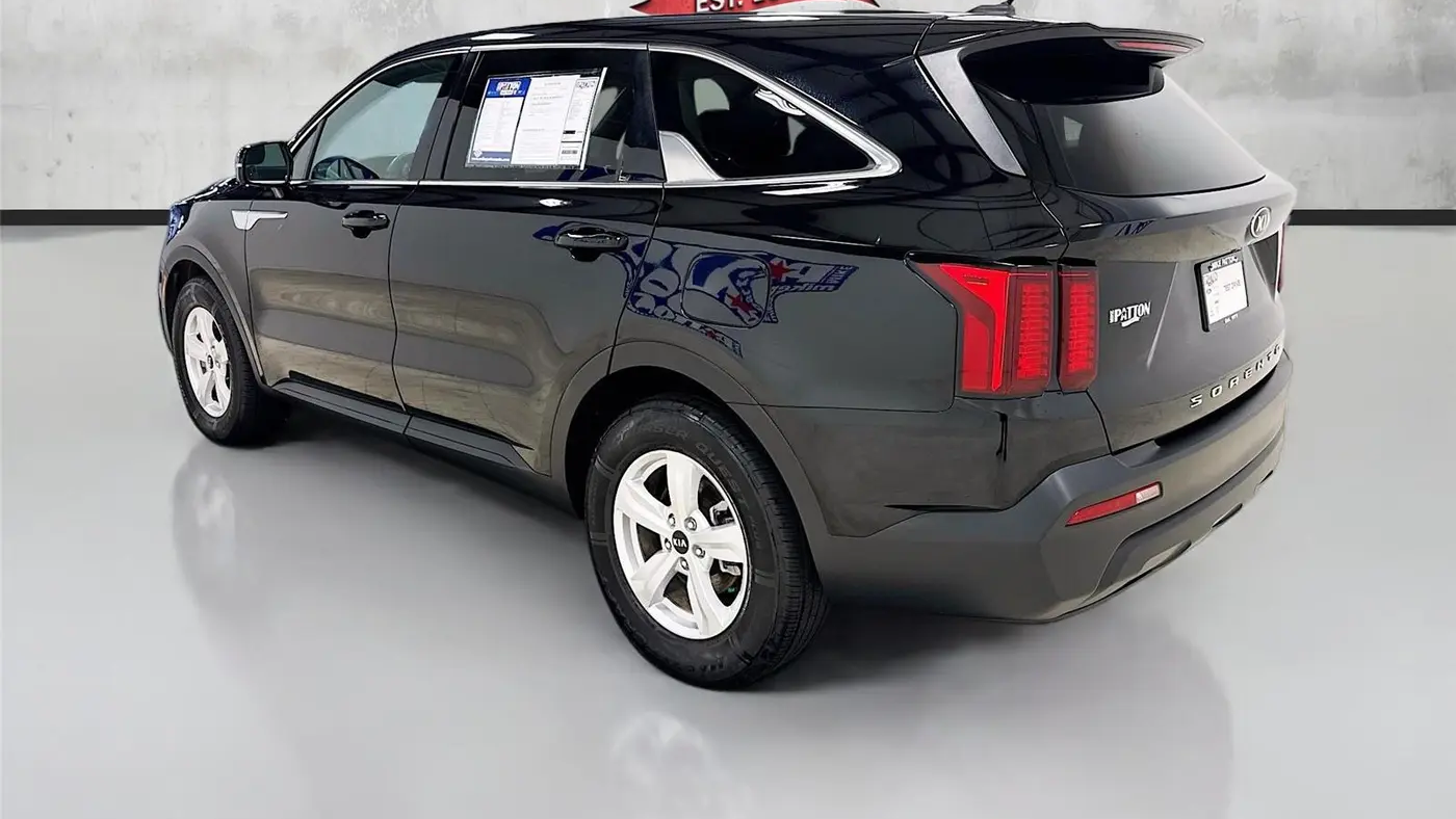 2021 Kia Sorento LX