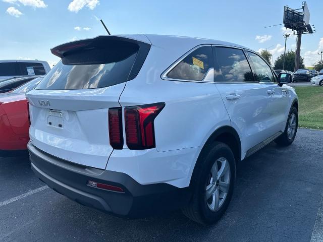 2023 Kia Sorento - $19,604
