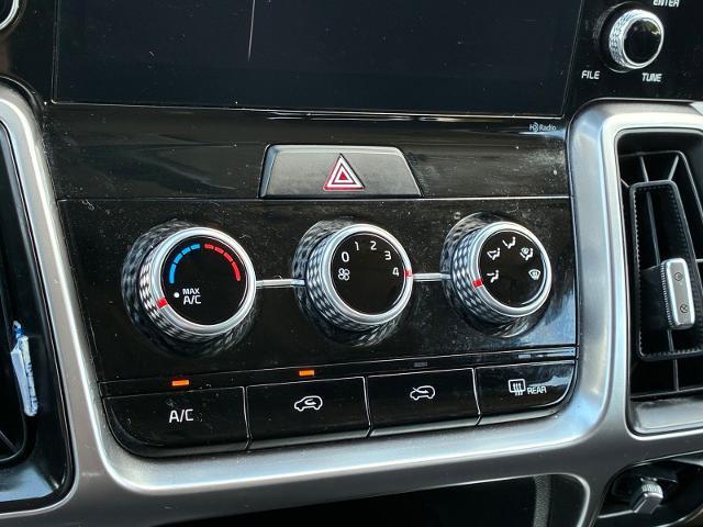2023 Kia Sorento - $19,604