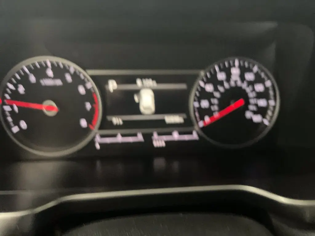2023 Kia Sorento - $22,800