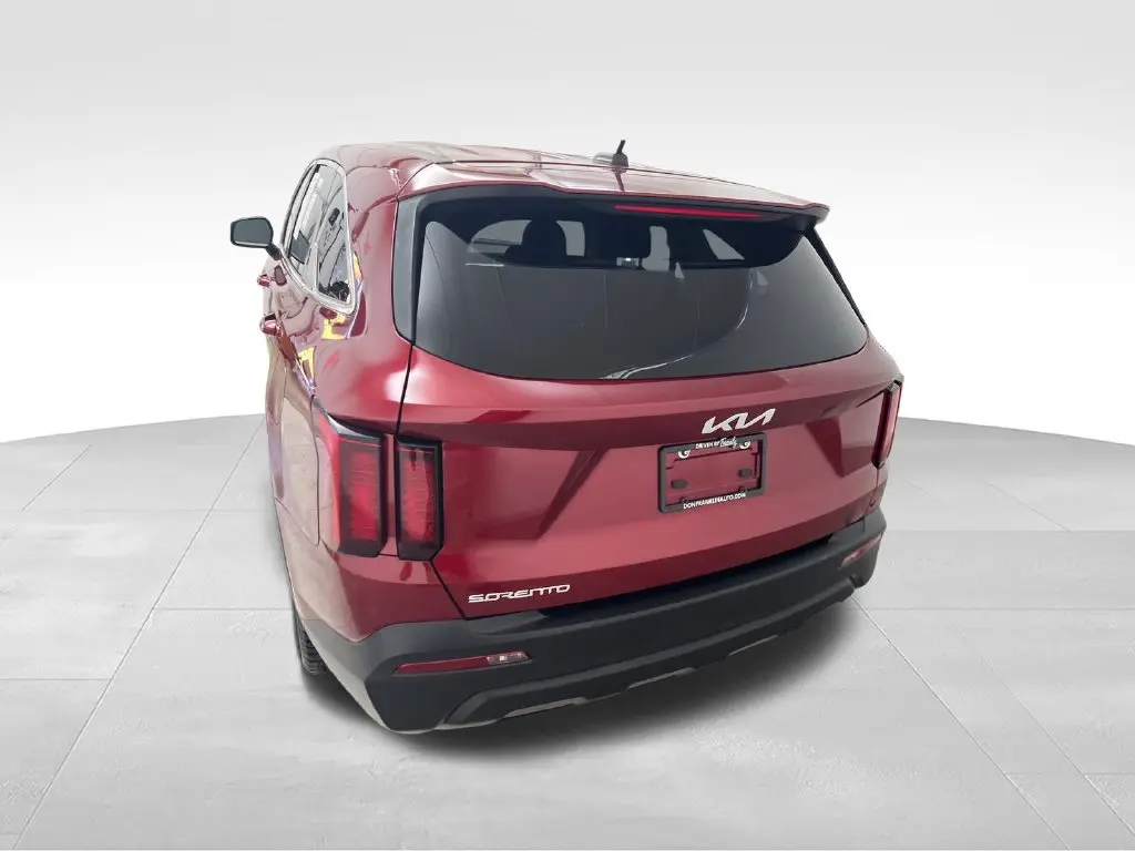 2023 Kia Sorento - $22,800