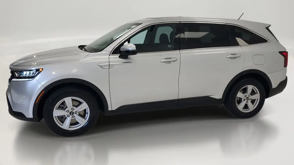 2021 Kia Sorento LX