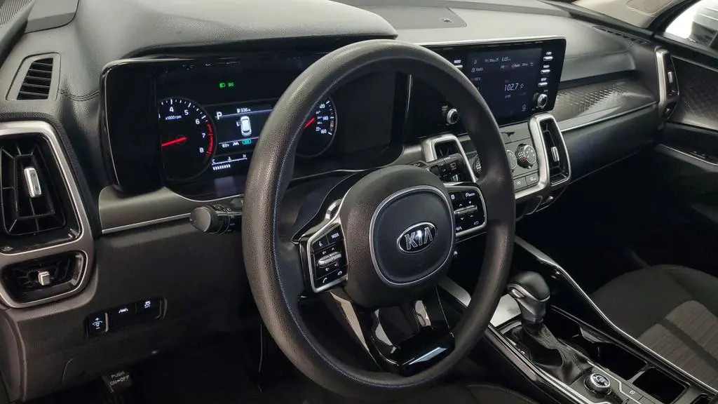2021 Kia Sorento LX