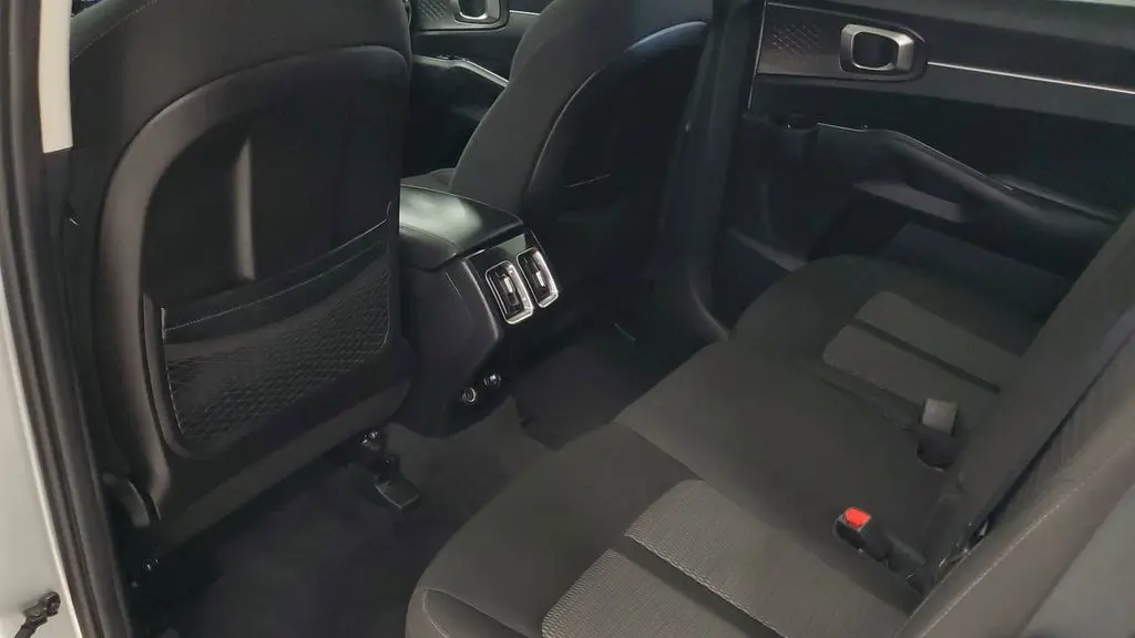 2021 Kia Sorento LX