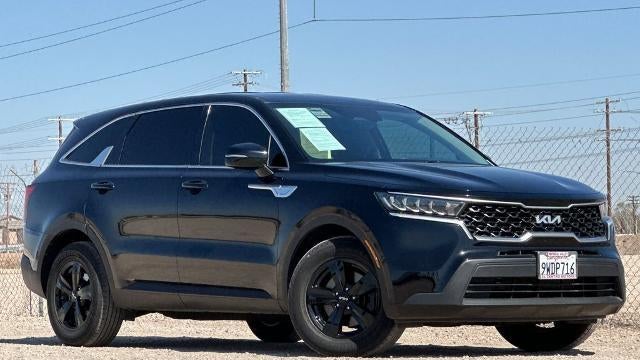 2022 Kia Sorento LX