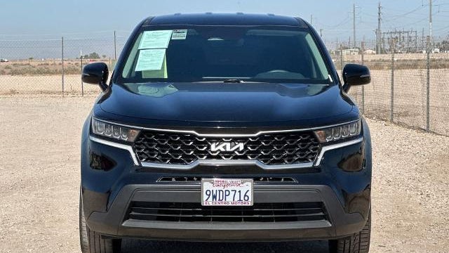 2022 Kia Sorento LX