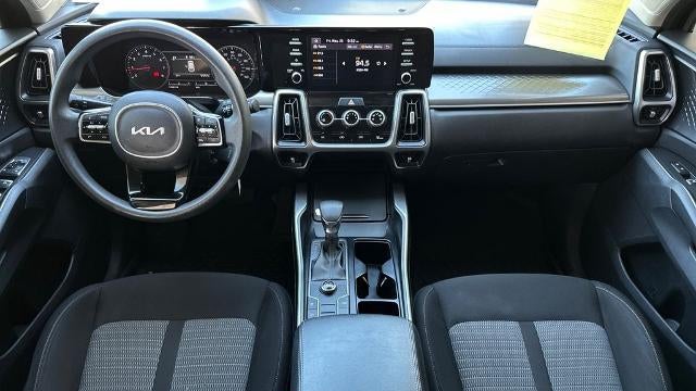 2022 Kia Sorento LX