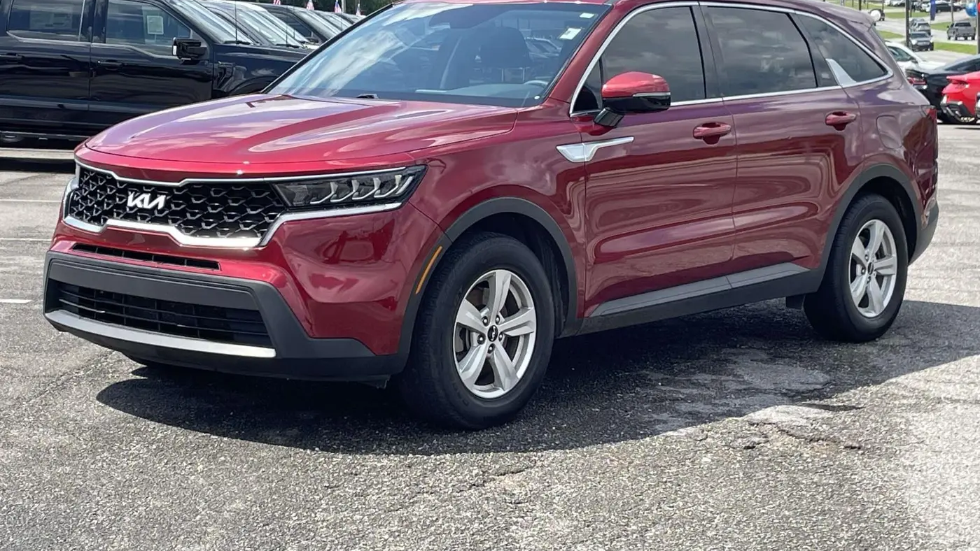 2023 Kia Sorento LX