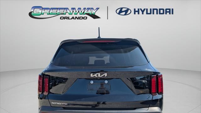 2023 Kia Sorento LX