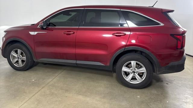 2022 Kia Sorento LX