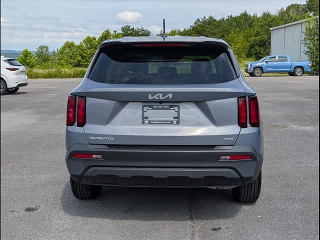 2023 Kia Sorento - $23,900