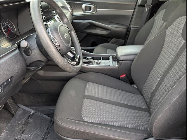 2023 Kia Sorento - $23,900