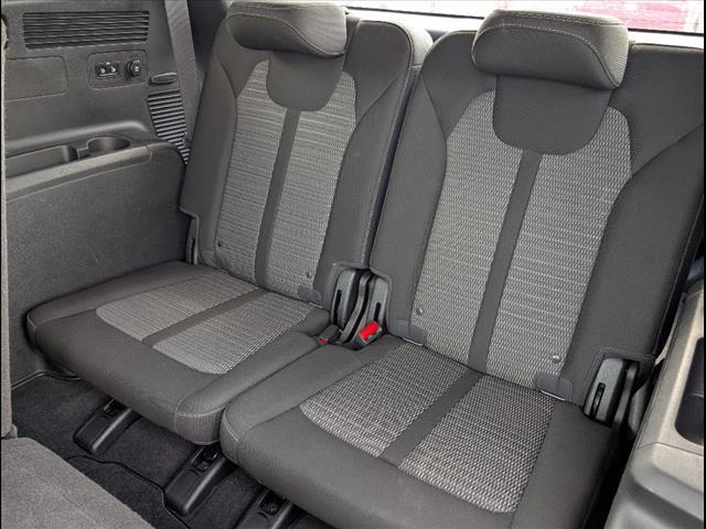 2023 Kia Sorento - $23,900