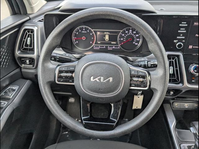 2023 Kia Sorento - $23,900