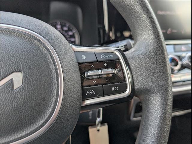 2023 Kia Sorento - $23,900
