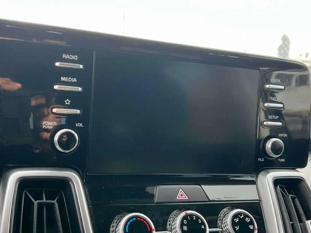 2023 Kia Sorento - $22,799